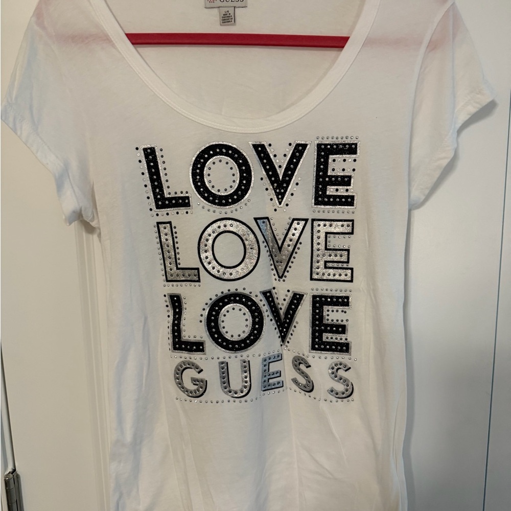 GUESS White Love Graphic Tee L